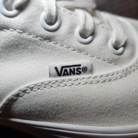 Vans Doheny Women’s US Size 8 Triple White Lace Up Skateboard Sneakers NWOT Shoe - Picture 7 of 9